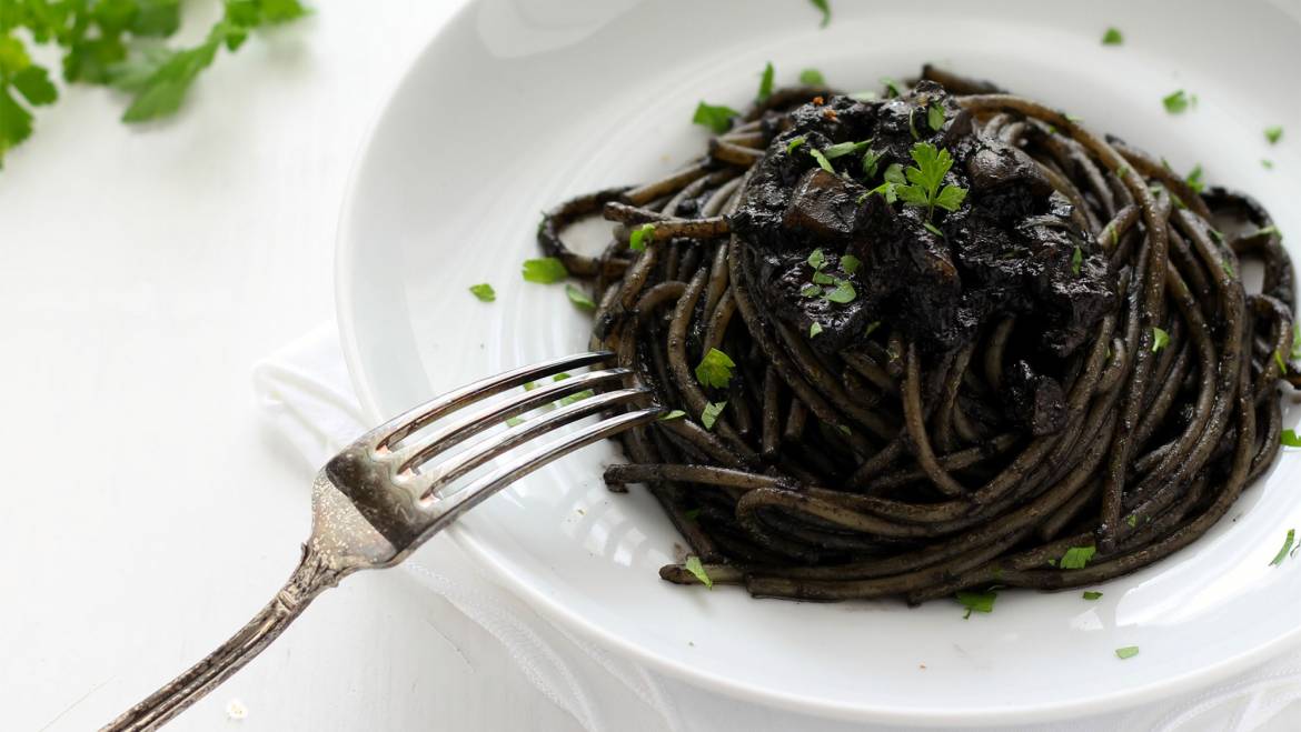 Spaghetti al nero di seppia