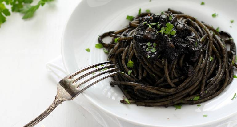 Spaghetti al nero di seppia